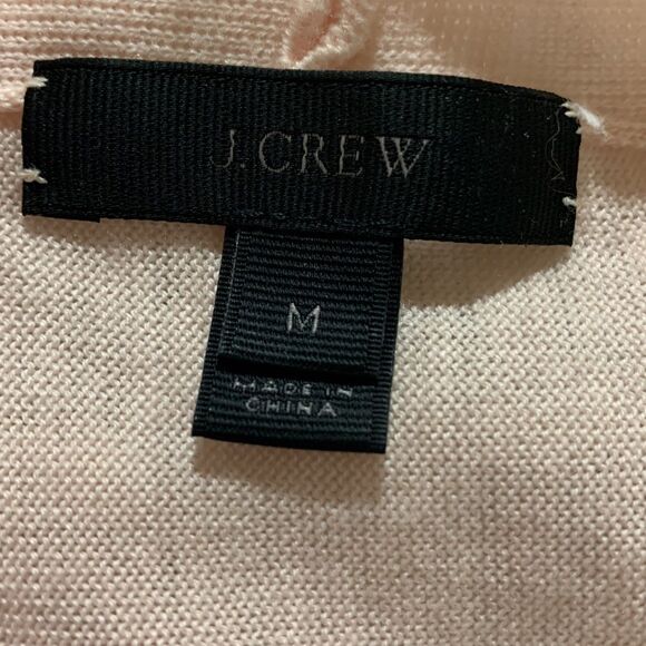 Drape this soft and warm merino wool Open Cardigan by J. Crew in baby pink - Picture 3 of 12
